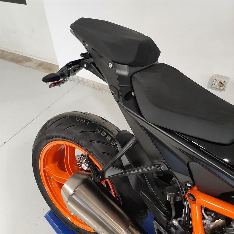 KTM 1290 Super Duke R Evo
