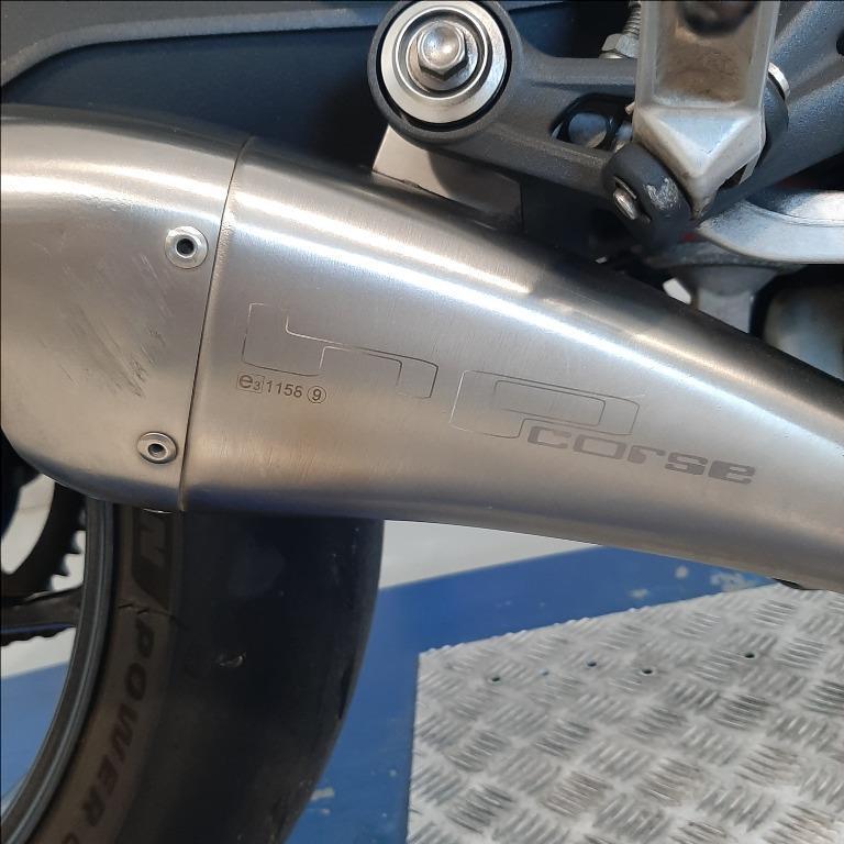 TRIUMPH Street Triple 675 