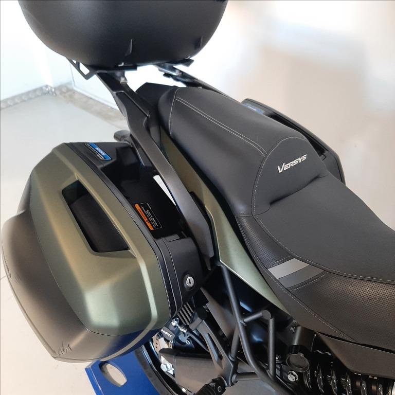 KAWASAKI Versys 650 Grand Tourer Abs