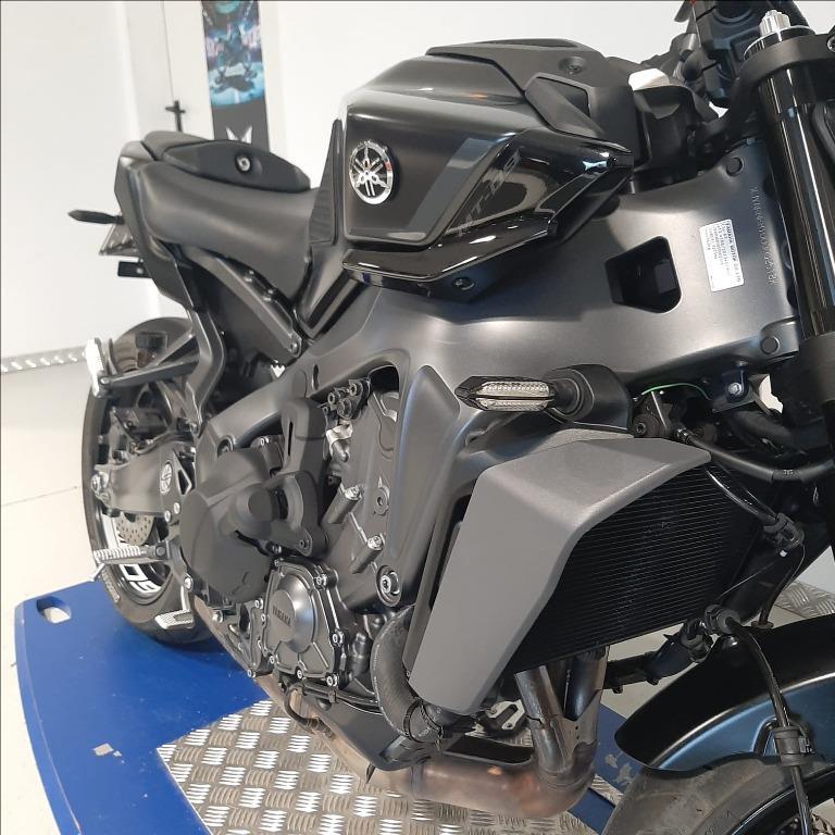 YAMAHA MT-09 890 Y AMT Abs