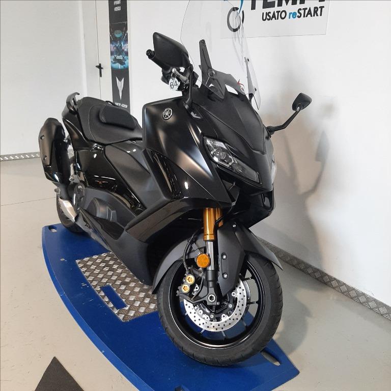 YAMAHA T-Max 560 Tech Max Abs
