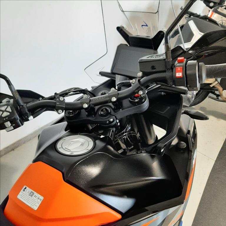 KTM 890 Adventure 