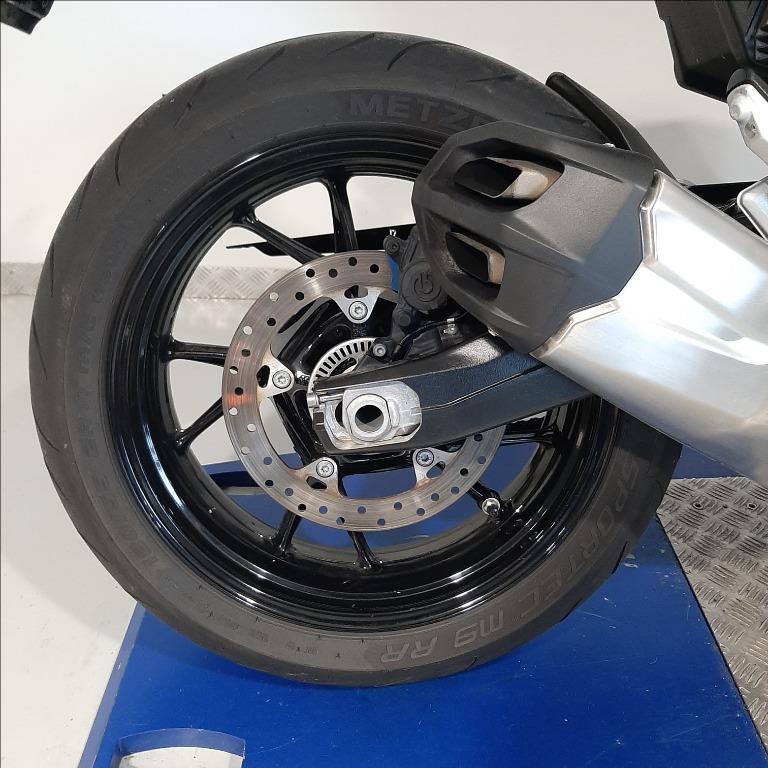 BMW F 900 R Sport Abs