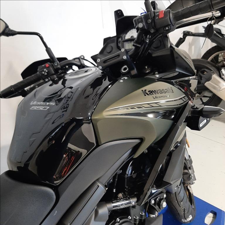 KAWASAKI Versys 650 Grand Tourer Abs