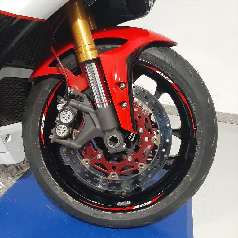 YAMAHA YZF R1 1000 Abs