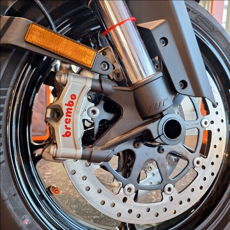 KTM 1390 Super Duke R EVO Abs