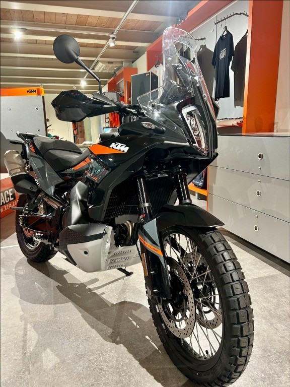 KTM 890 Adventure 