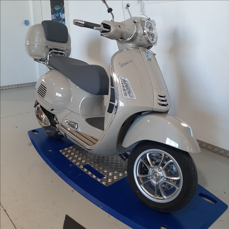 VESPA Vespa GTS 310 hpe