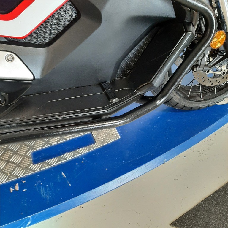 HONDA X-ADV 750 DCT Abs