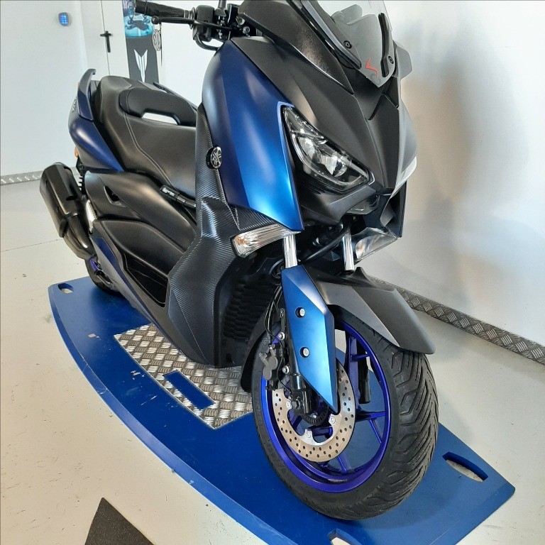 YAMAHA X-Max 300 Abs