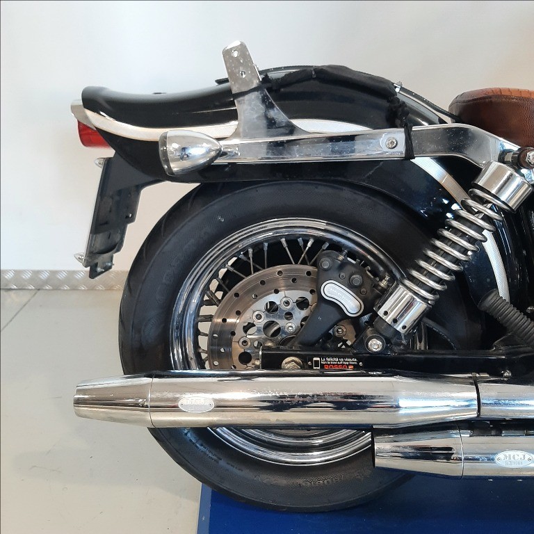 HARLEY-DAVIDSON Dyna Wide Glide 1449 FXDWG 1450