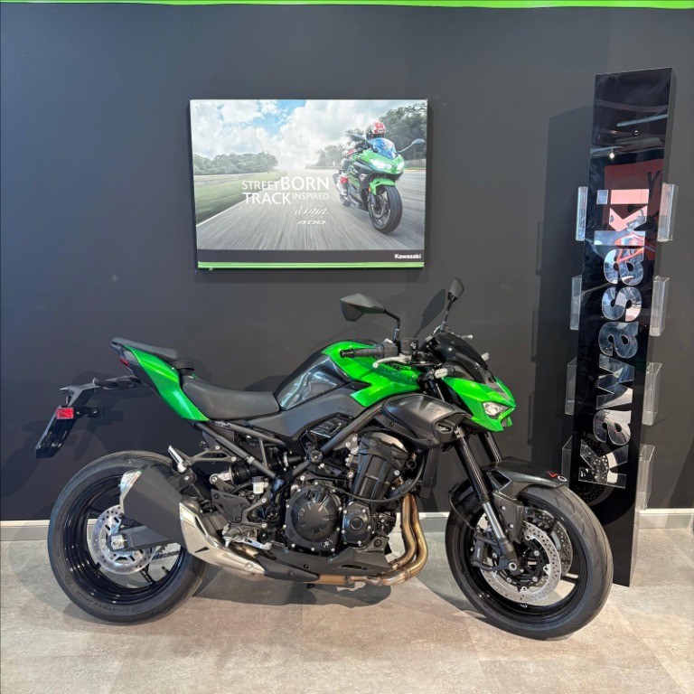 KAWASAKI Z 900 