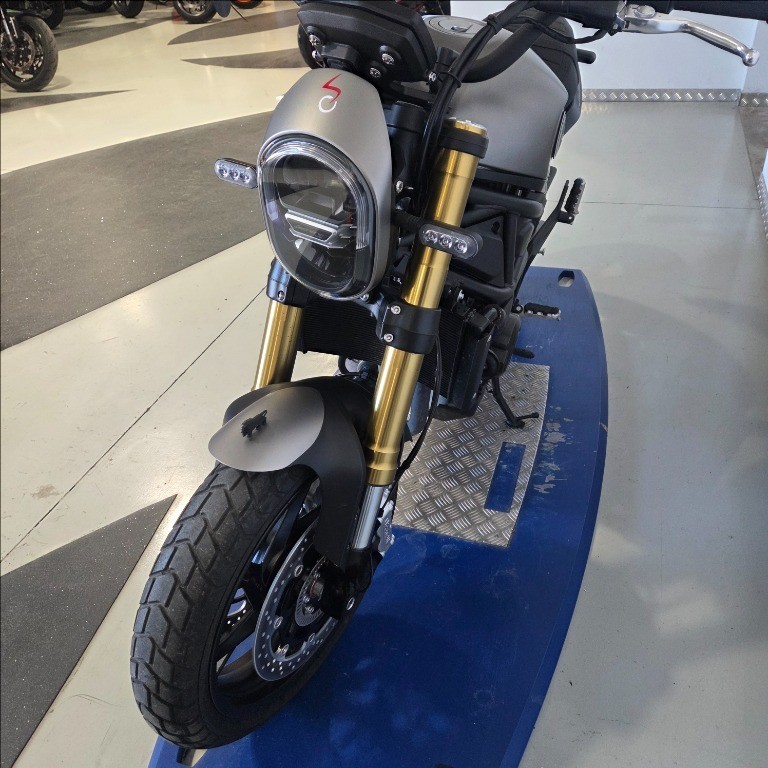 BENELLI Leoncino 800 Trail