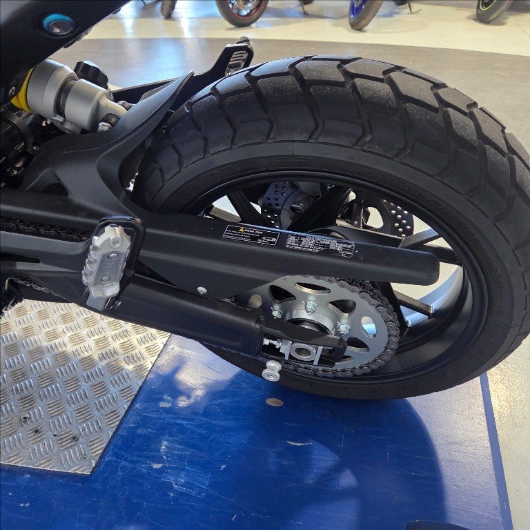 BENELLI Leoncino 800 Trail