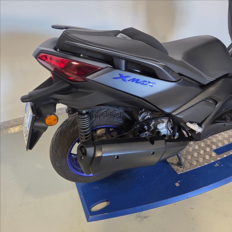 YAMAHA X-Max 300 Abs