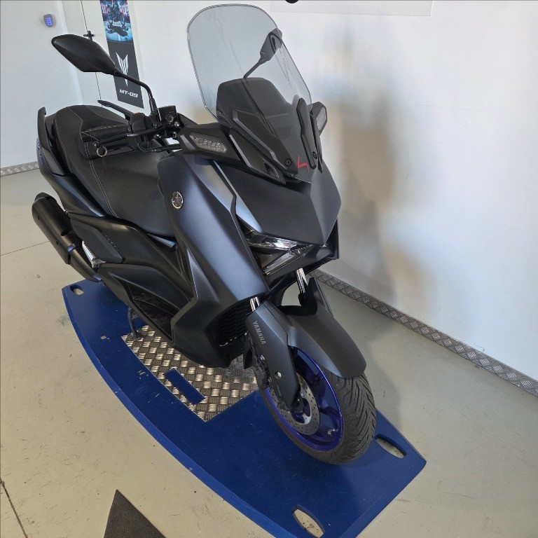 YAMAHA X-Max 300 Abs