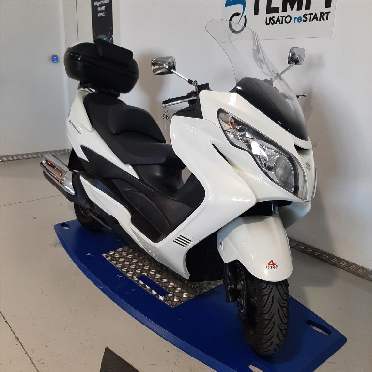 SUZUKI Burgman 400 AN