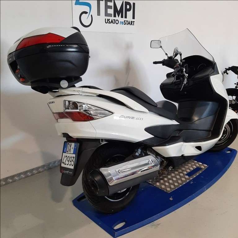 SUZUKI Burgman 400 AN