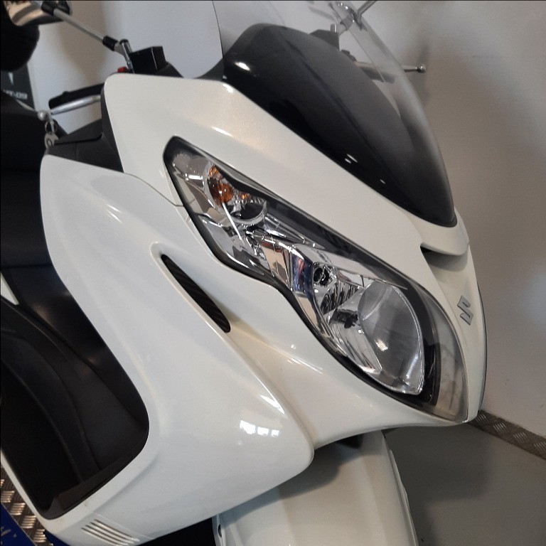 SUZUKI Burgman 400 AN