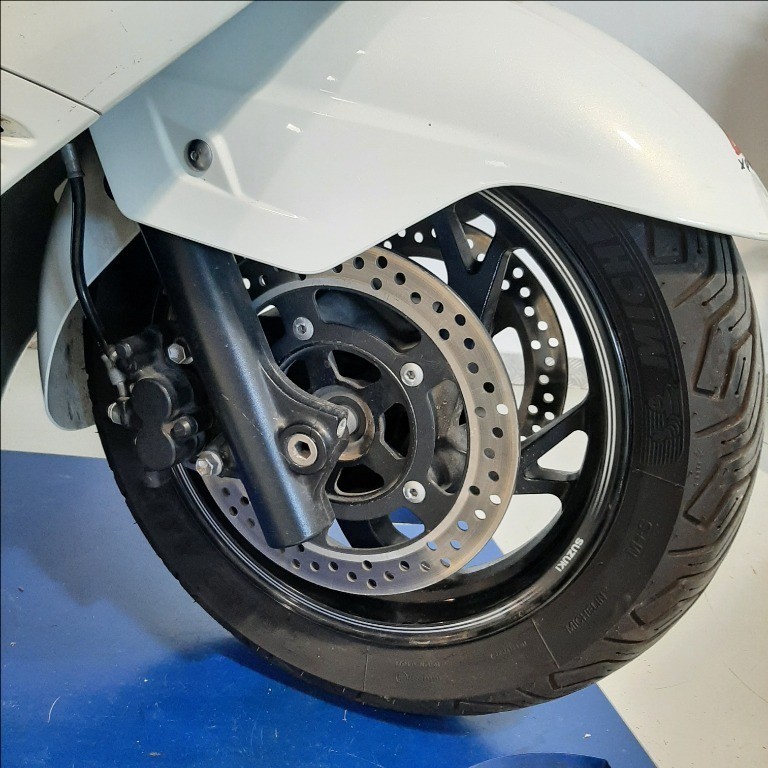 SUZUKI Burgman 400 AN