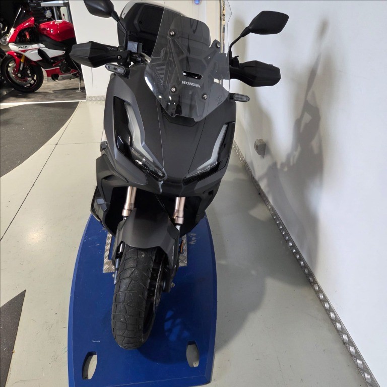 HONDA ADV 350 Abs