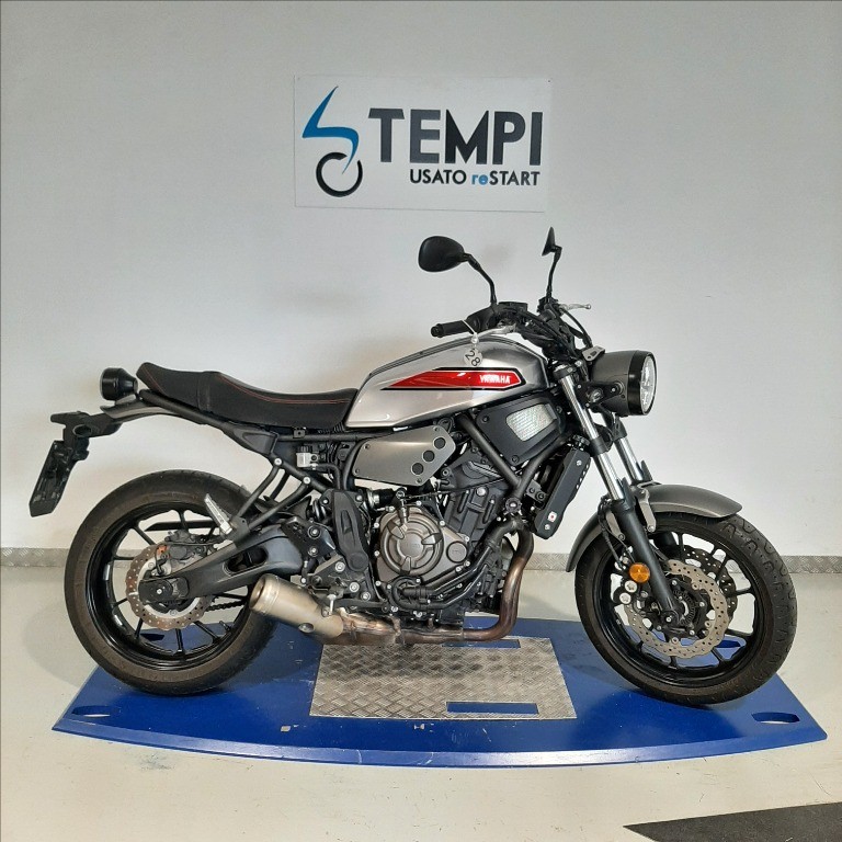 YAMAHA XSR 700 dep.A2 abs