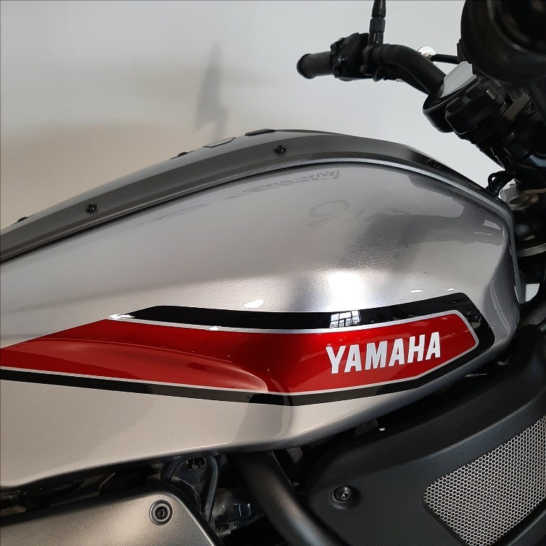 YAMAHA XSR 700 dep.A2 abs
