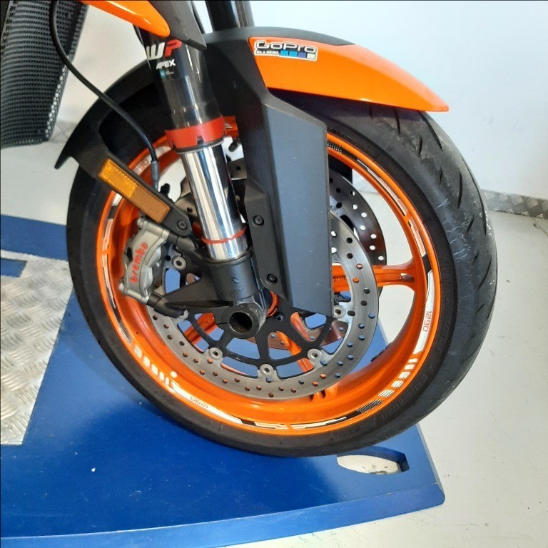 KTM 1290 Super Duke R