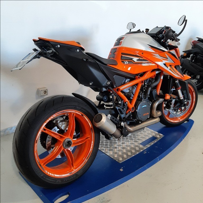 KTM 1290 Super Duke R