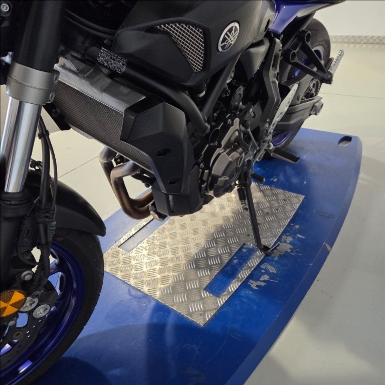 YAMAHA MT-07 690 Abs