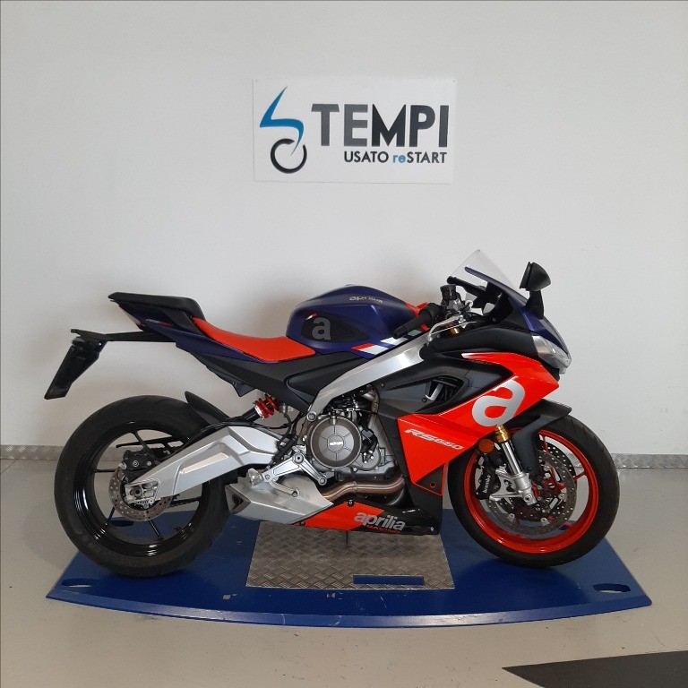 APRILIA RS 660 Abs
