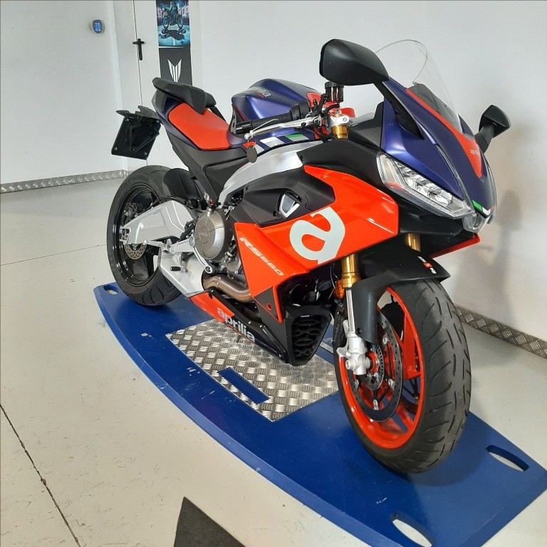 APRILIA RS 660 Abs