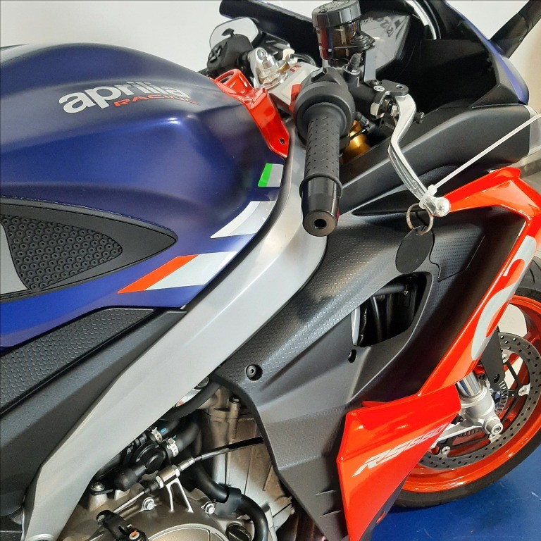 APRILIA RS 660 Abs