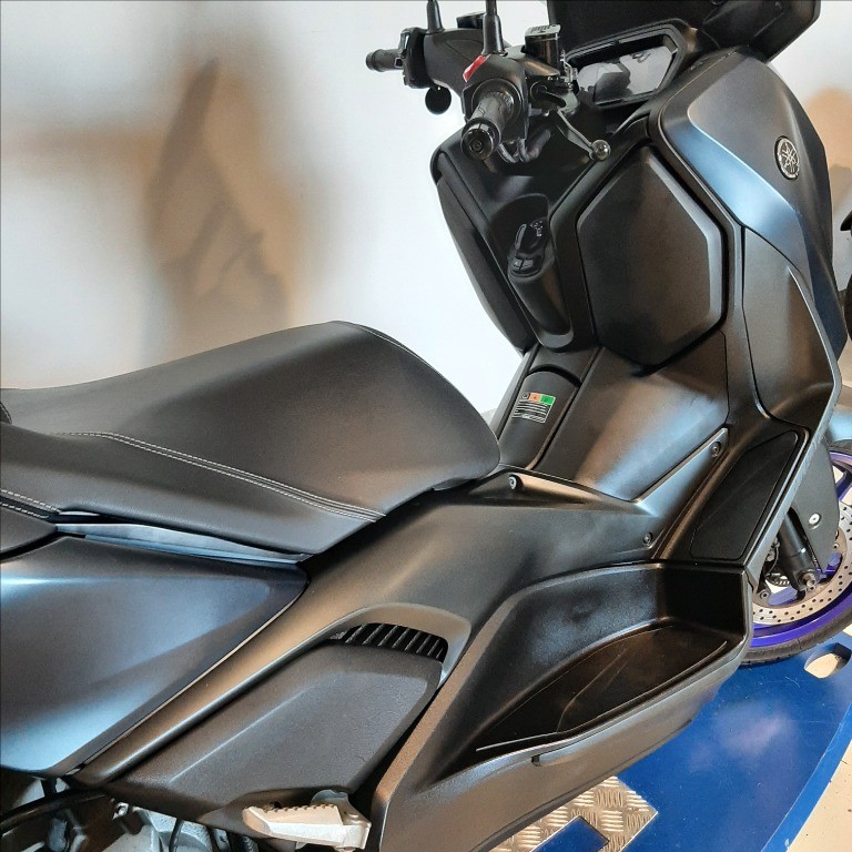 YAMAHA X-Max 300 Abs