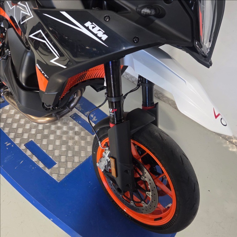 KTM 890 SMT Abs