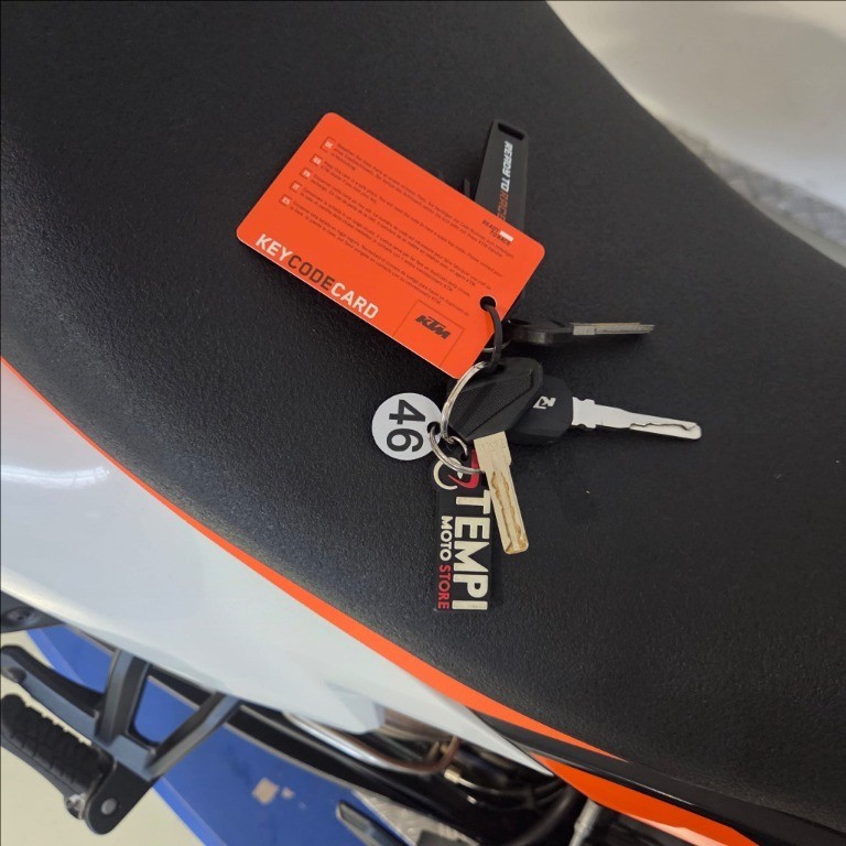 KTM 890 SMT Abs