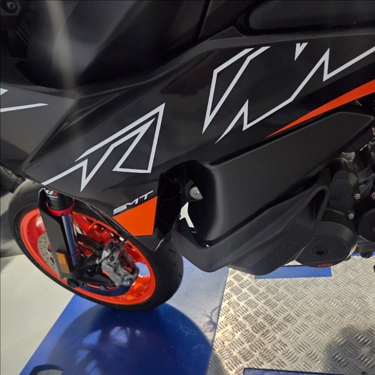 KTM 890 SMT Abs