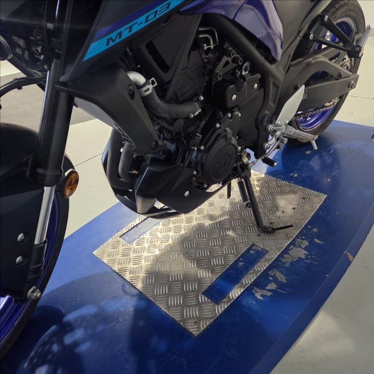 YAMAHA MT-03 320 Abs