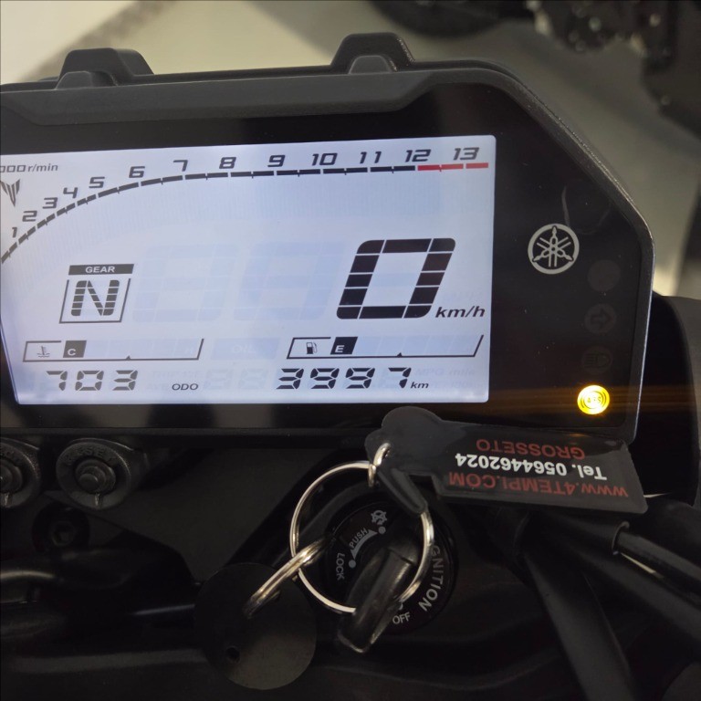 YAMAHA MT-03 320 Abs