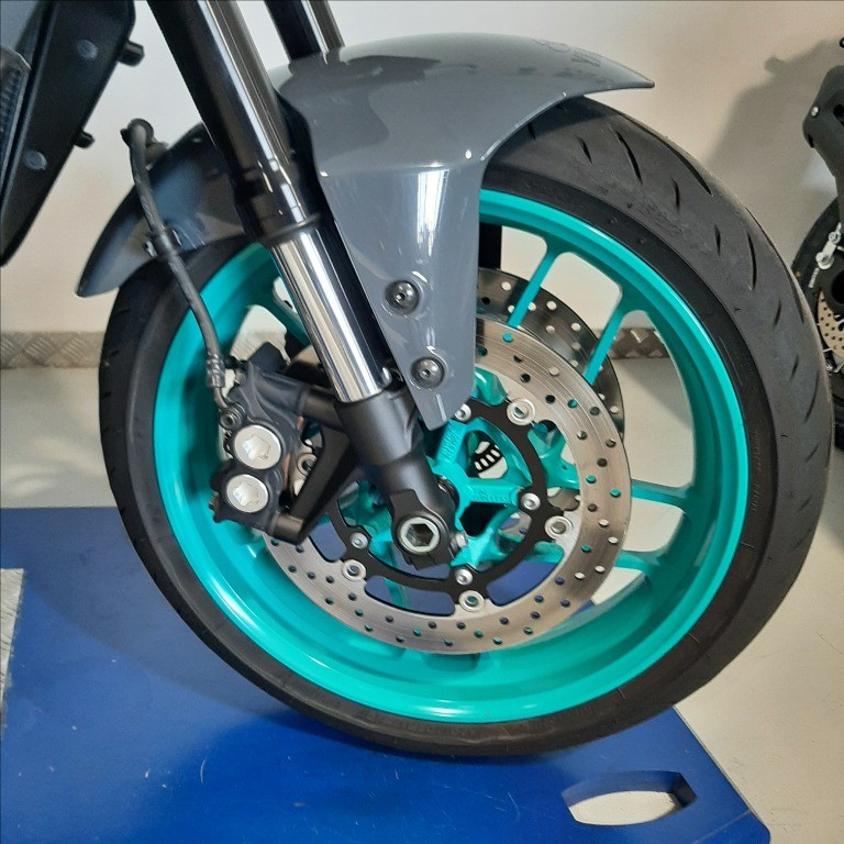 YAMAHA MT-09 890 Abs