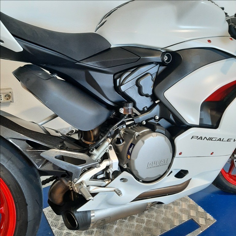 DUCATI Panigale V2 955 