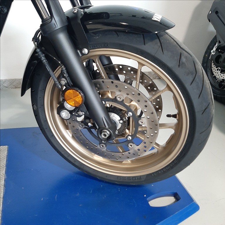 YAMAHA XSR 700 Abs