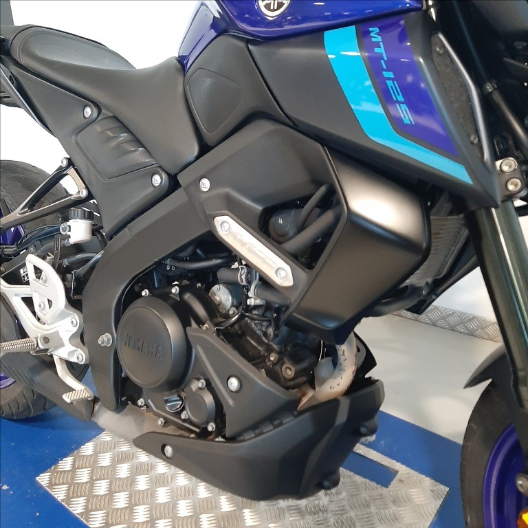 YAMAHA MT 125 abs