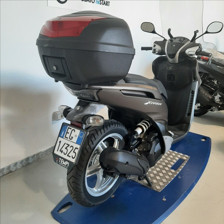 YAMAHA Xenter 150 