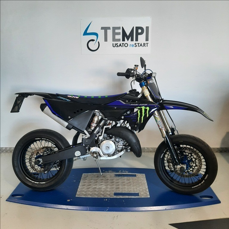 YAMAHA YZ 125 LC Monster