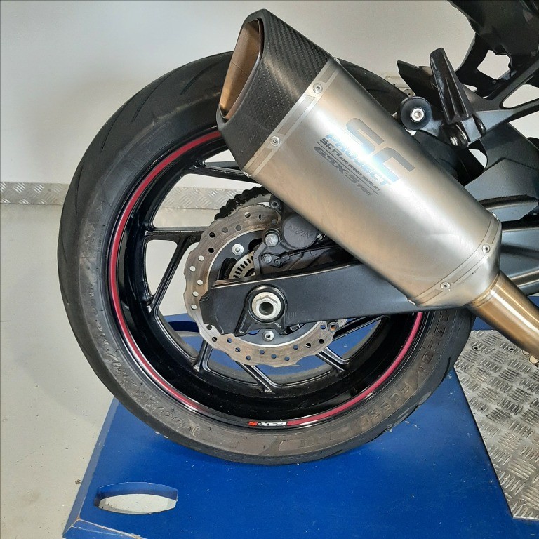 SUZUKI GSX-S 750 Abs