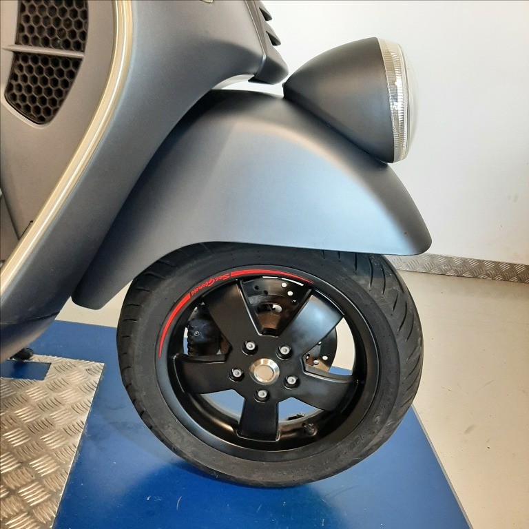 VESPA Vespa GTS 300 Sei Giorni hpe Abs