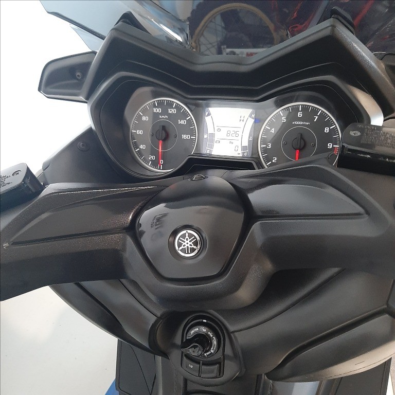 YAMAHA X-Max 300 Abs