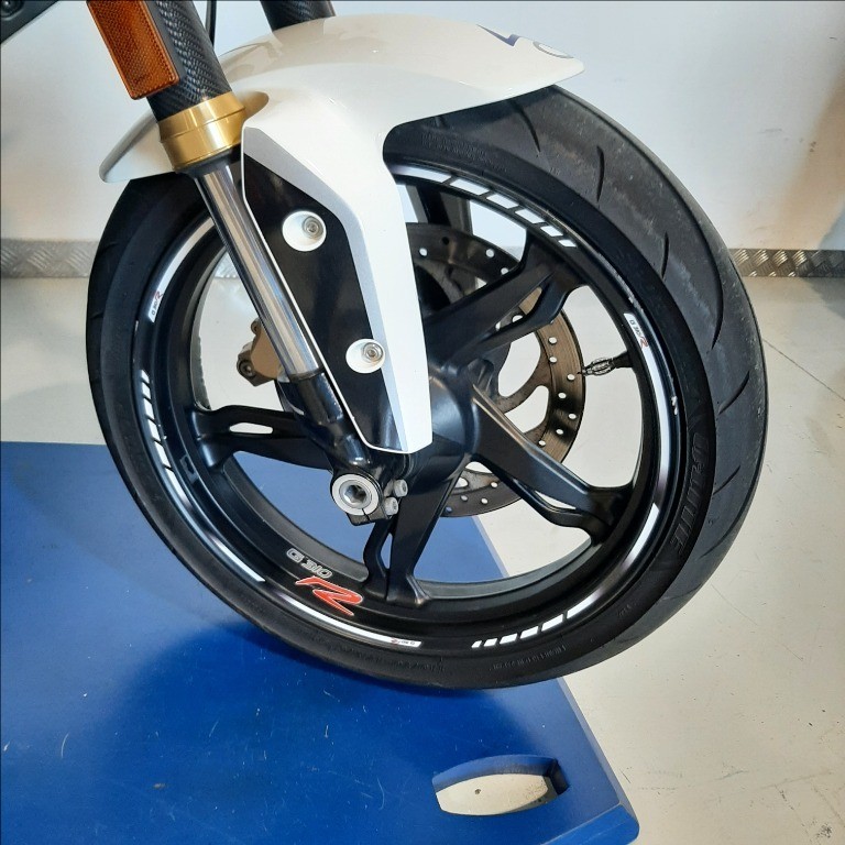 BMW G 310 R Abs
