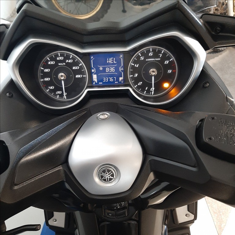 YAMAHA X-Max 400 Iron Abs